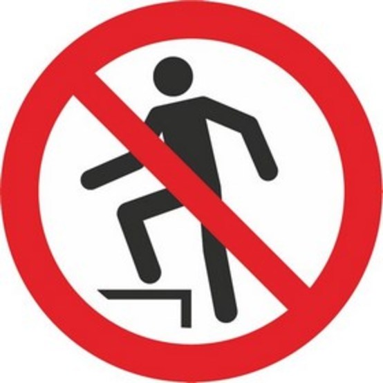Aufsteigen verboten Aufsteigen verboten